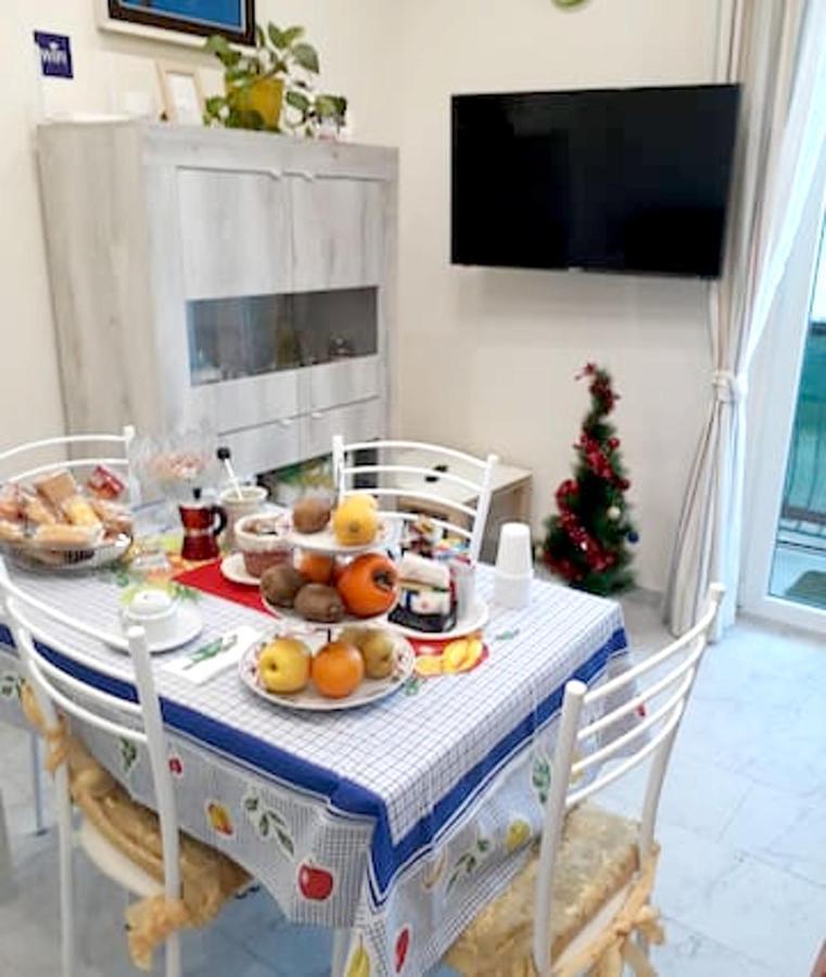 Modern In The Heart Of 42 M² Parking Included Rom