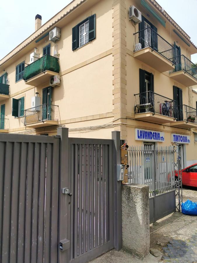 Apartment Modern In The Heart Of 42 M² Parking Included Rom