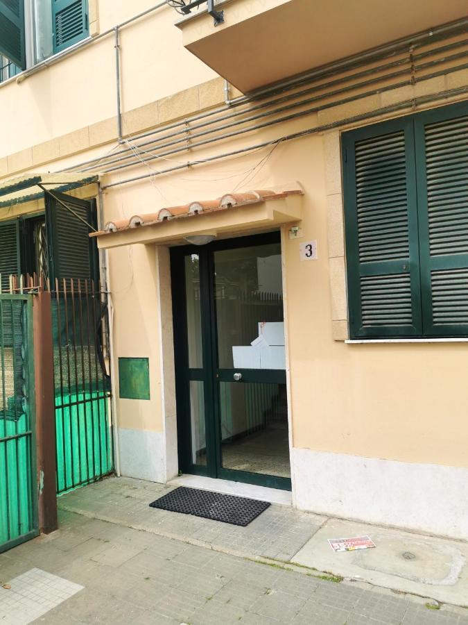 Modern In The Heart Of 42 M² Parking Included Apartment