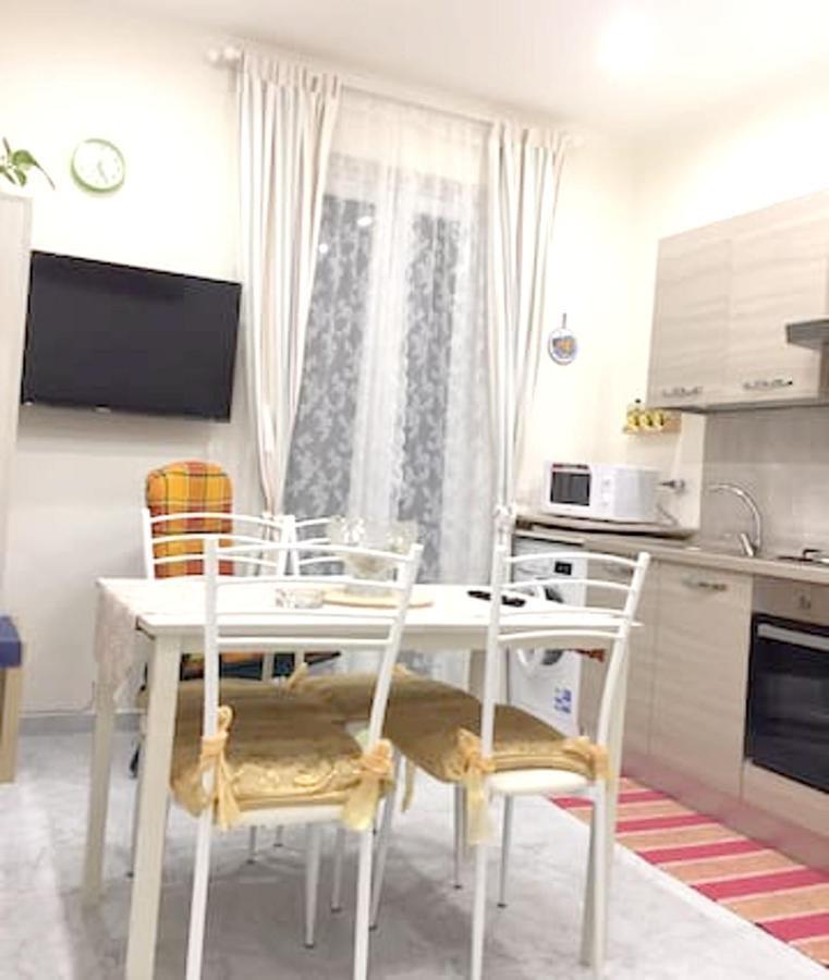Modern In The Heart Of 42 M² Parking Included Apartment *